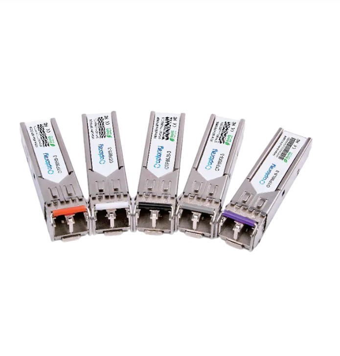 SFP modulus: Geminus bissextilis in celeritate et efficientia, annon est machina notitiae aetatis?